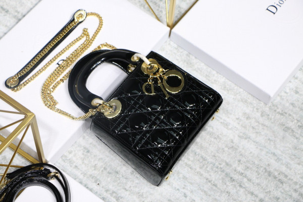 (image for) Lady Diro Mini With Cow patent leather