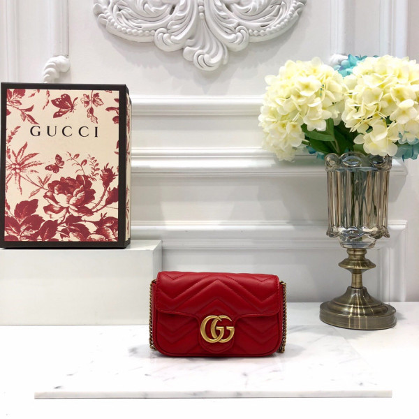 (image for) Gucci GG Marmont super mini bag
