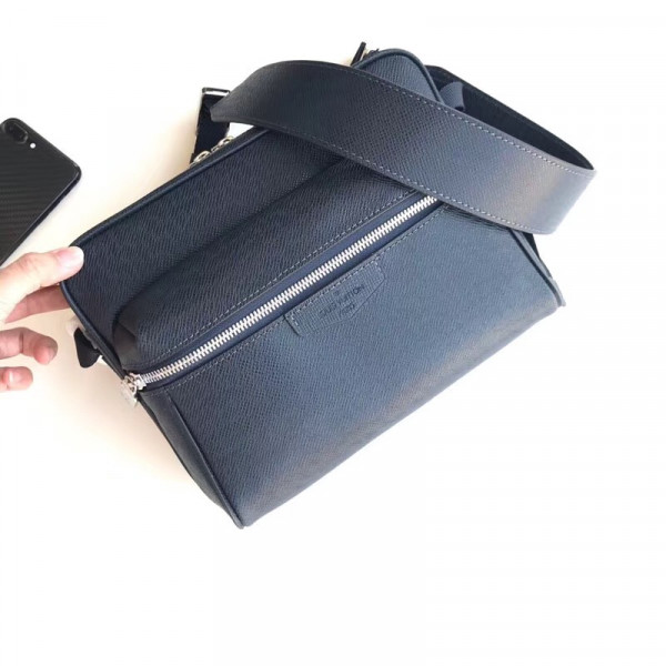 (image for) Louis Vuitton OUTDOOR MESSENGER PM