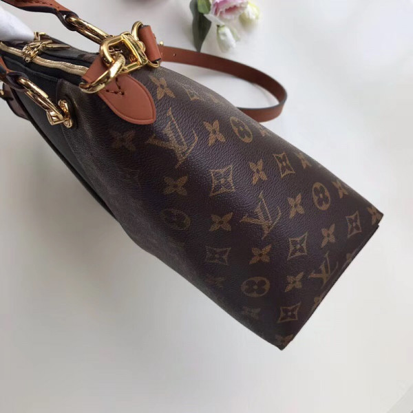 Louis Vuitton V TOTE MM [BAG-M43948] CELINE CHANEL ACCESSORIES LOEWE SHOES LOUIS VUITTON DIRO YSL OTHER BRAND HANDBAGS BALENCIAGA BOTTEGA VENETA GOYARD HERMES BURBERRY VALENTINO GUCCI FENDI MIUMIU CHLOE PRADA BVLGARI SUITCASE NEW ARRIVAL 