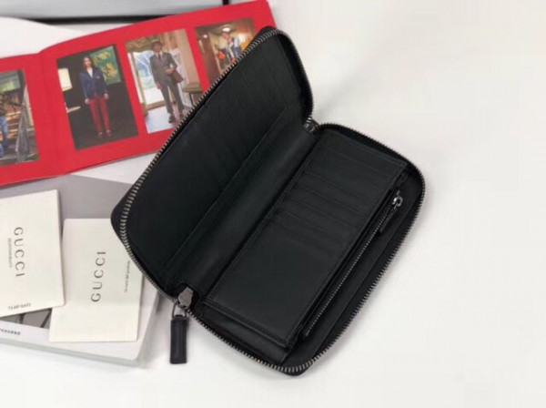Gucci Signature Web zip around wallet [BAG-408831] CELINE CHANEL ACCESSORIES LOEWE SHOES LOUIS VUITTON DIRO YSL OTHER BRAND HANDBAGS BALENCIAGA BOTTEGA VENETA GOYARD HERMES BURBERRY VALENTINO GUCCI FENDI MIUMIU CHLOE PRADA BVLGARI SUITCASE NEW ARRIVAL 