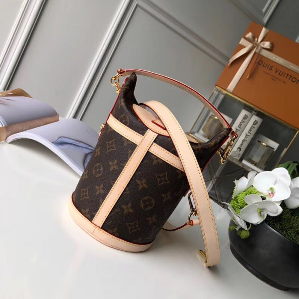 Louis Vuitton Duffle [BAG-M43587] CELINE CHANEL ACCESSORIES LOEWE SHOES LOUIS VUITTON DIRO YSL OTHER BRAND HANDBAGS BALENCIAGA BOTTEGA VENETA GOYARD HERMES BURBERRY VALENTINO GUCCI FENDI MIUMIU CHLOE PRADA BVLGARI SUITCASE NEW ARRIVAL 