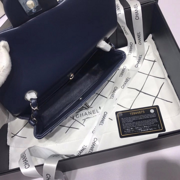 CL Flap Bag Lambskin 20CM [BAG-A1116-10] CELINE CHANEL ACCESSORIES LOEWE SHOES LOUIS VUITTON DIRO YSL OTHER BRAND HANDBAGS BALENCIAGA BOTTEGA VENETA GOYARD HERMES BURBERRY VALENTINO GUCCI FENDI MIUMIU CHLOE PRADA BVLGARI SUITCASE NEW ARRIVAL 
