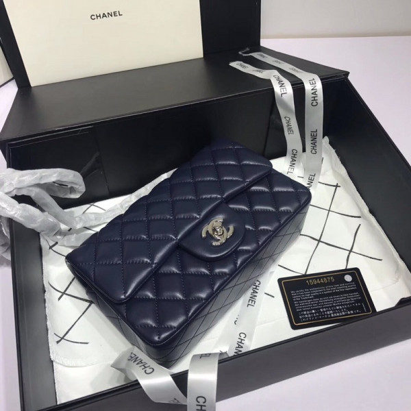 CL Flap Bag Lambskin 20CM [BAG-A1116-10] CELINE CHANEL ACCESSORIES LOEWE SHOES LOUIS VUITTON DIRO YSL OTHER BRAND HANDBAGS BALENCIAGA BOTTEGA VENETA GOYARD HERMES BURBERRY VALENTINO GUCCI FENDI MIUMIU CHLOE PRADA BVLGARI SUITCASE NEW ARRIVAL 