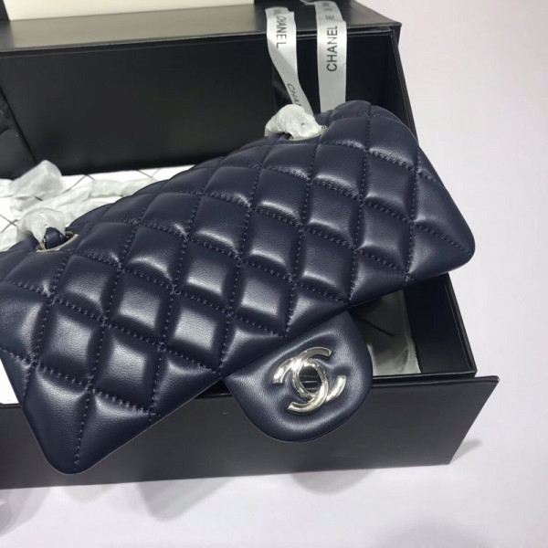 CL Flap Bag Lambskin 20CM [BAG-A1116-10] CELINE CHANEL ACCESSORIES LOEWE SHOES LOUIS VUITTON DIRO YSL OTHER BRAND HANDBAGS BALENCIAGA BOTTEGA VENETA GOYARD HERMES BURBERRY VALENTINO GUCCI FENDI MIUMIU CHLOE PRADA BVLGARI SUITCASE NEW ARRIVAL 