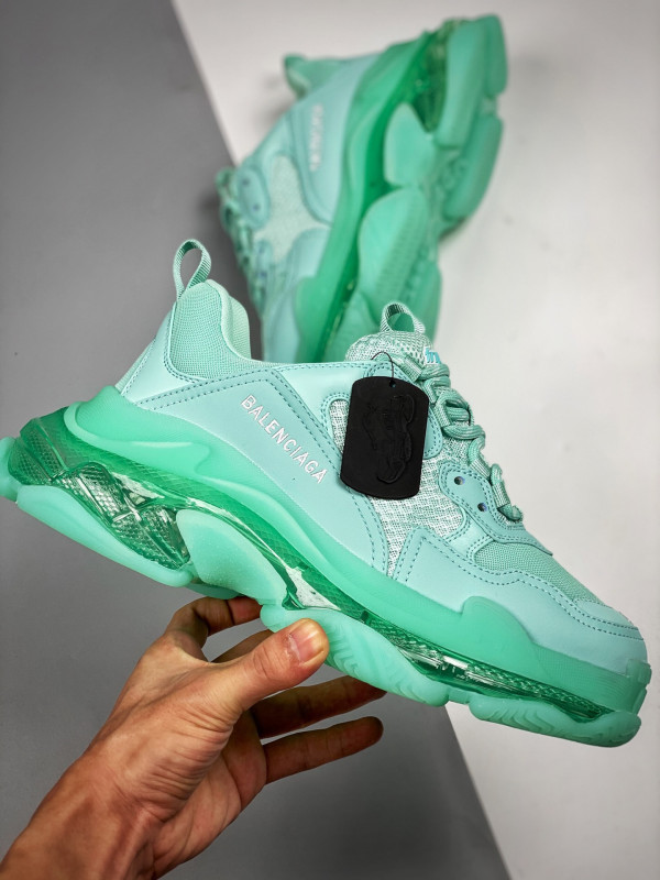 (image for) BALENCIAGA TRIPLE S