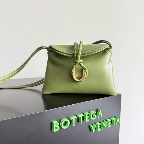 (image for) Bottega Veneta Baby Liberta - 24*15.5*5cm