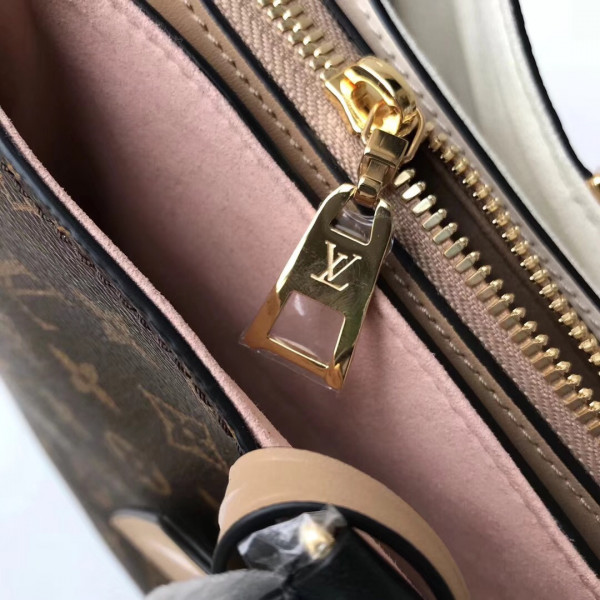 Louis Vuitton Saintonge Millefeuille M44255 Camera Shoulder bag [M44255] CELINE CHANEL ACCESSORIES LOEWE SHOES LOUIS VUITTON DIRO YSL OTHER BRAND HANDBAGS BALENCIAGA BOTTEGA VENETA GOYARD HERMES BURBERRY VALENTINO GUCCI FENDI MIUMIU CHLOE PRADA BVLGARI SUITCASE NEW ARRIVAL 