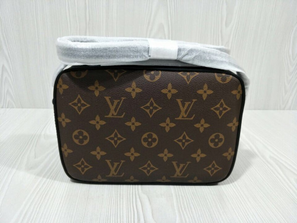 LOUIS VUITTON SAINTONGE [M43559] CELINE CHANEL ACCESSORIES LOEWE SHOES LOUIS VUITTON DIRO YSL OTHER BRAND HANDBAGS BALENCIAGA BOTTEGA VENETA GOYARD HERMES BURBERRY VALENTINO GUCCI FENDI MIUMIU CHLOE PRADA BVLGARI SUITCASE NEW ARRIVAL 