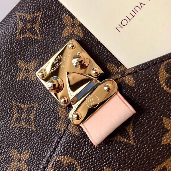 Louis Vuitton M40780 Monogram Pochette Metis Messenger [M40780] CELINE CHANEL ACCESSORIES LOEWE SHOES LOUIS VUITTON DIRO YSL OTHER BRAND HANDBAGS BALENCIAGA BOTTEGA VENETA GOYARD HERMES BURBERRY VALENTINO GUCCI FENDI MIUMIU CHLOE PRADA BVLGARI SUITCASE NEW ARRIVAL 