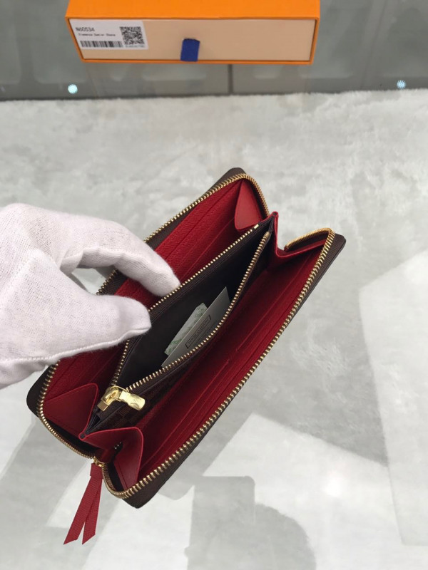 LOUIS VUITTON ZIPPY [BAG-4287] CELINE CHANEL ACCESSORIES LOEWE SHOES LOUIS VUITTON DIRO YSL OTHER BRAND HANDBAGS BALENCIAGA BOTTEGA VENETA GOYARD HERMES BURBERRY VALENTINO GUCCI FENDI MIUMIU CHLOE PRADA BVLGARI SUITCASE NEW ARRIVAL 