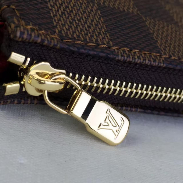 Louis Vuitton wallet [BAG-3813] CELINE CHANEL ACCESSORIES LOEWE SHOES LOUIS VUITTON DIRO YSL OTHER BRAND HANDBAGS BALENCIAGA BOTTEGA VENETA GOYARD HERMES BURBERRY VALENTINO GUCCI FENDI MIUMIU CHLOE PRADA BVLGARI SUITCASE NEW ARRIVAL 