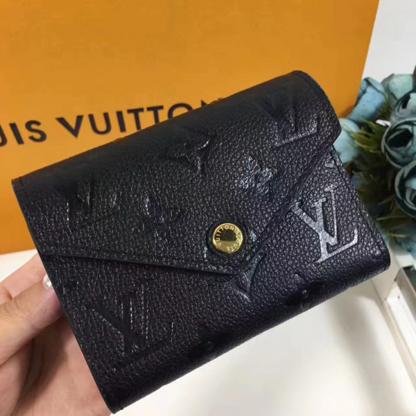 (image for) Louis Vuitton Victorine wallet