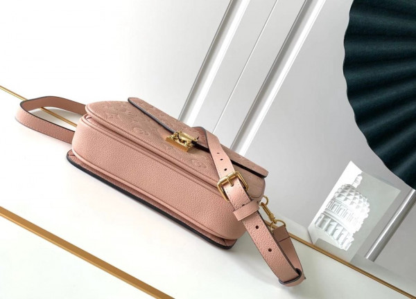 Louis Vuitton Pochette Metis (image for) Louis Vuitton Pochette Metis